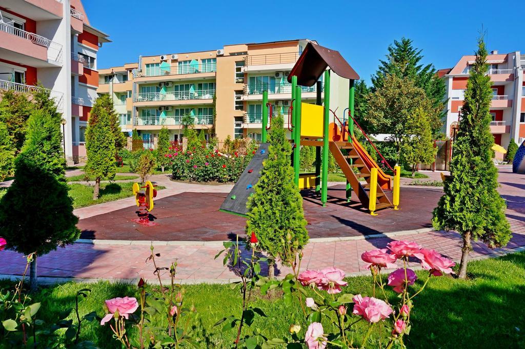 Gt Sunny Fort Apartments Sunny Beach Exterior photo